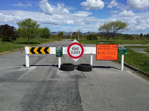 Rubbish/Recycling, a report photo