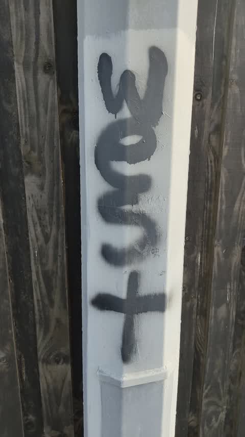 Graffiti, a report photo