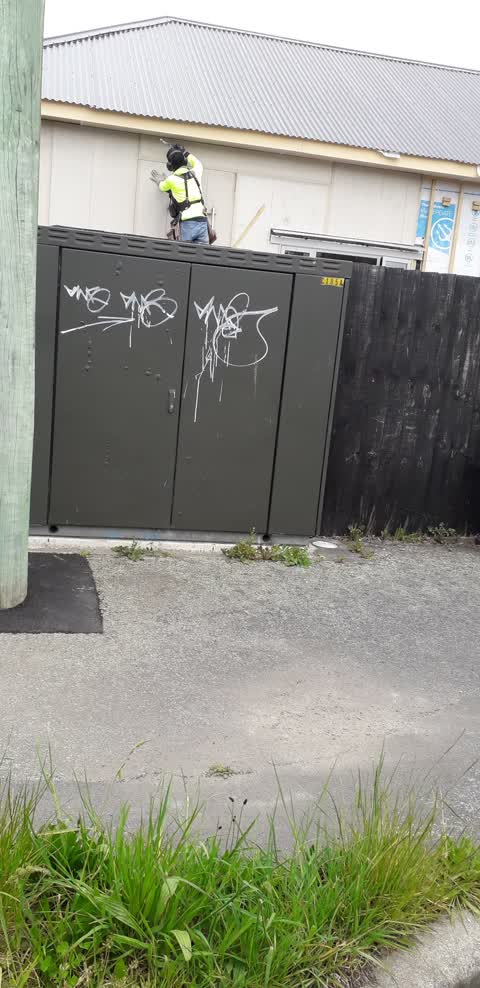 Graffiti, a report photo