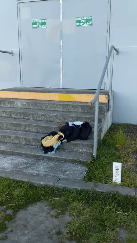 Rubbish/Recycling, a report photo