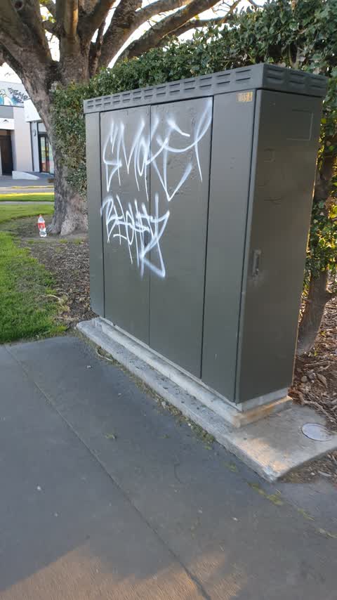 Graffiti, a report photo