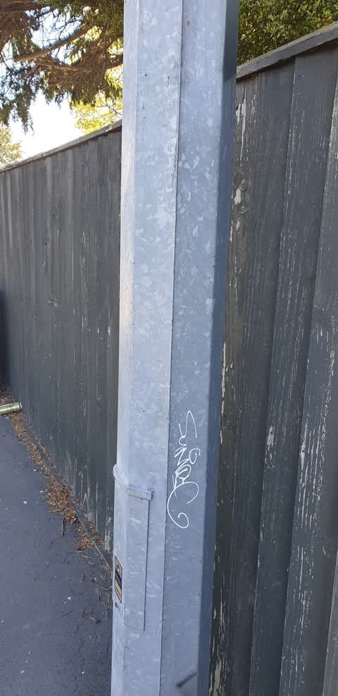 Graffiti, a report photo