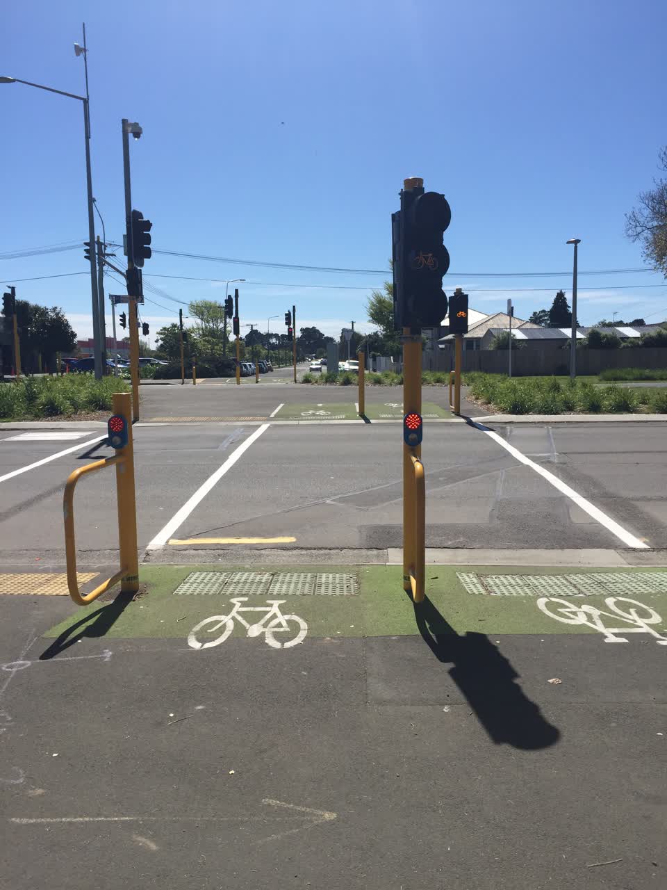 The photograph attached to this street light outage report