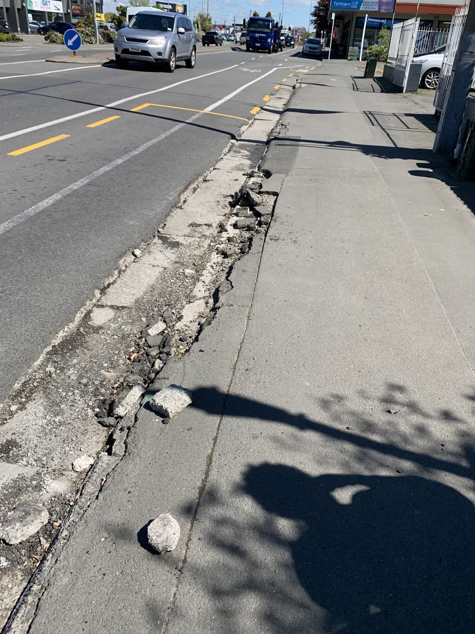 The photograph attached to this roading/streets report
