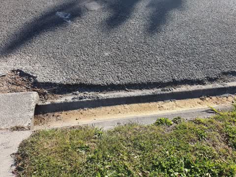 Roading/Streets, a report photo