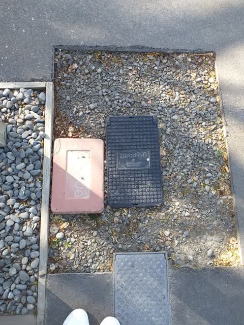 Roading/Streets, a report photo