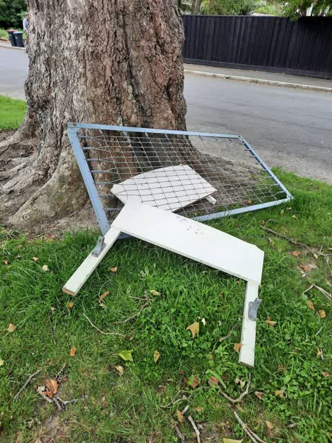 Rubbish/Recycling — a report photo