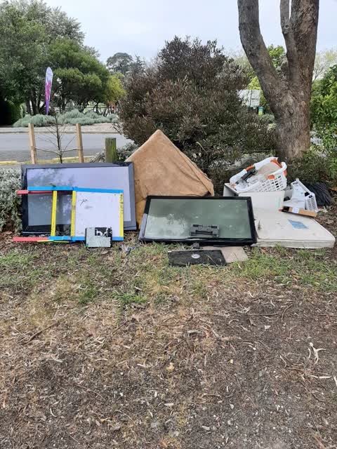 Rubbish/Recycling — a report photo