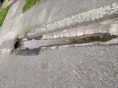 Water Leak, a report photo