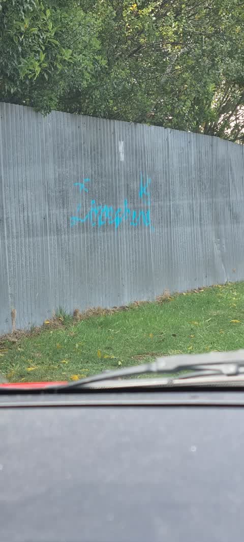 Graffiti, a report photo
