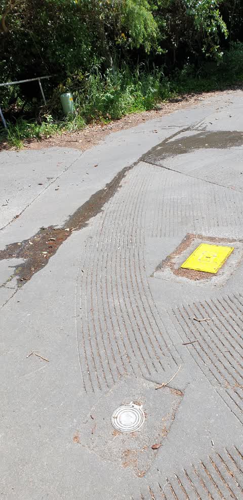 Water Leak, a report photo