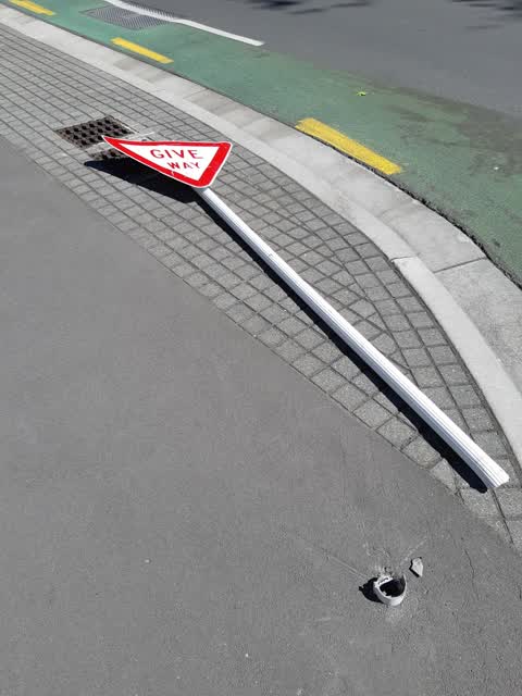 Roading/Streets, a report photo