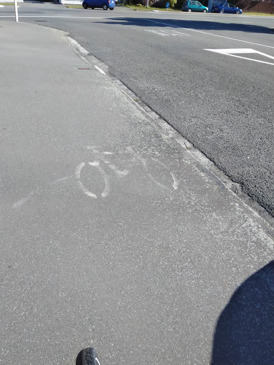 The photograph attached to this roading/streets report