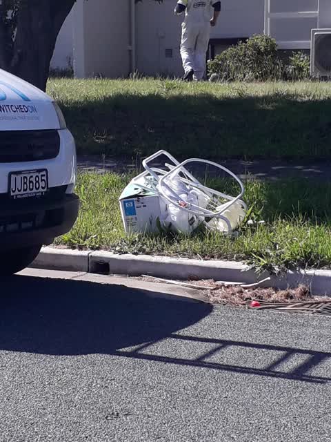 Rubbish/Recycling, a report photo
