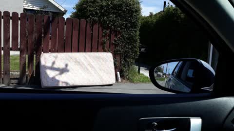 Rubbish/Recycling, a report photo