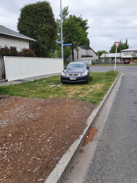 Roading/Streets, a report photo