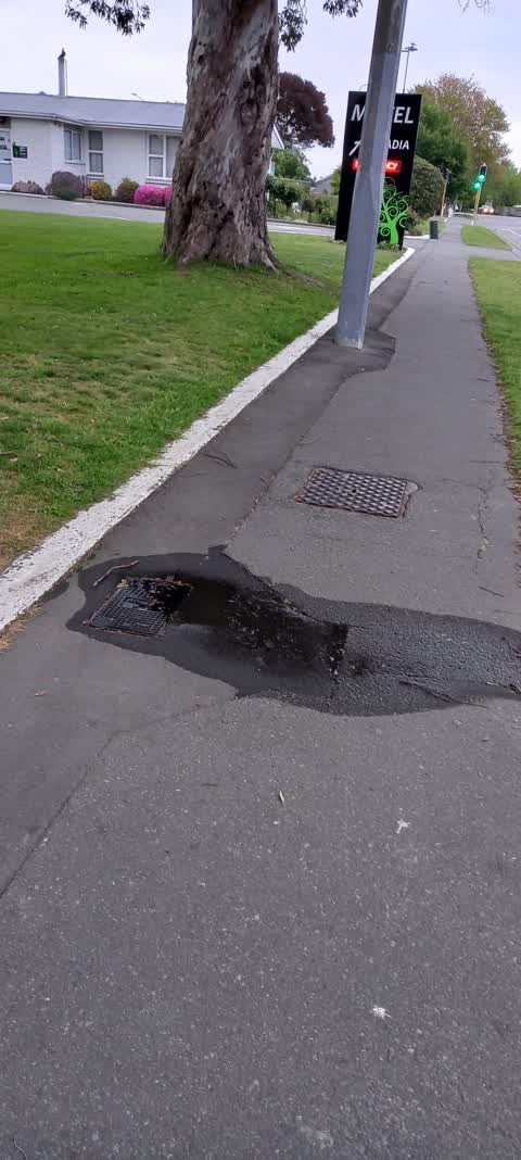Water Leak, a report photo