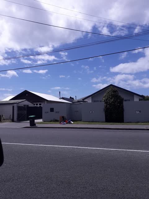 Rubbish/Recycling, a report photo