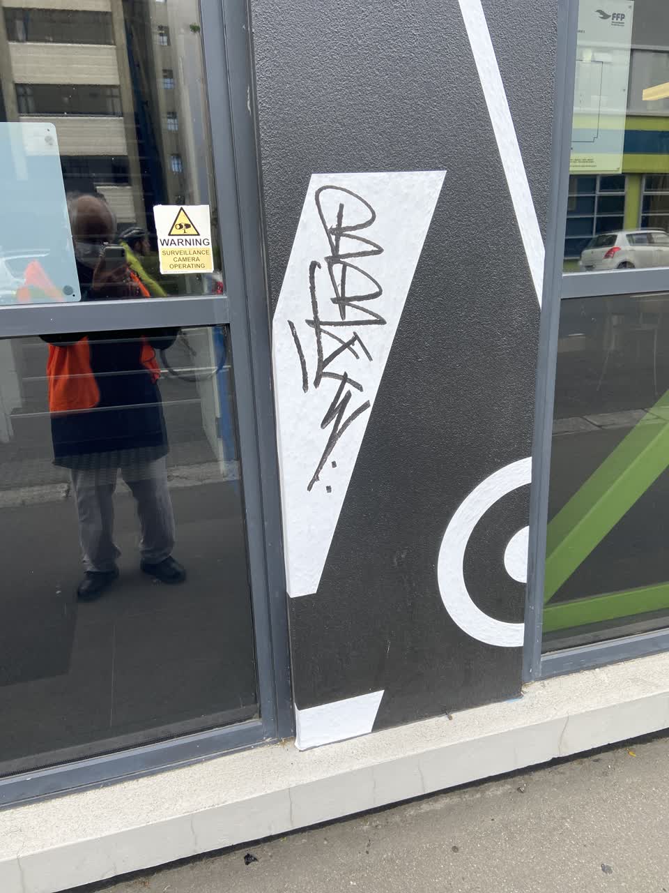 The photograph attached to this graffiti report