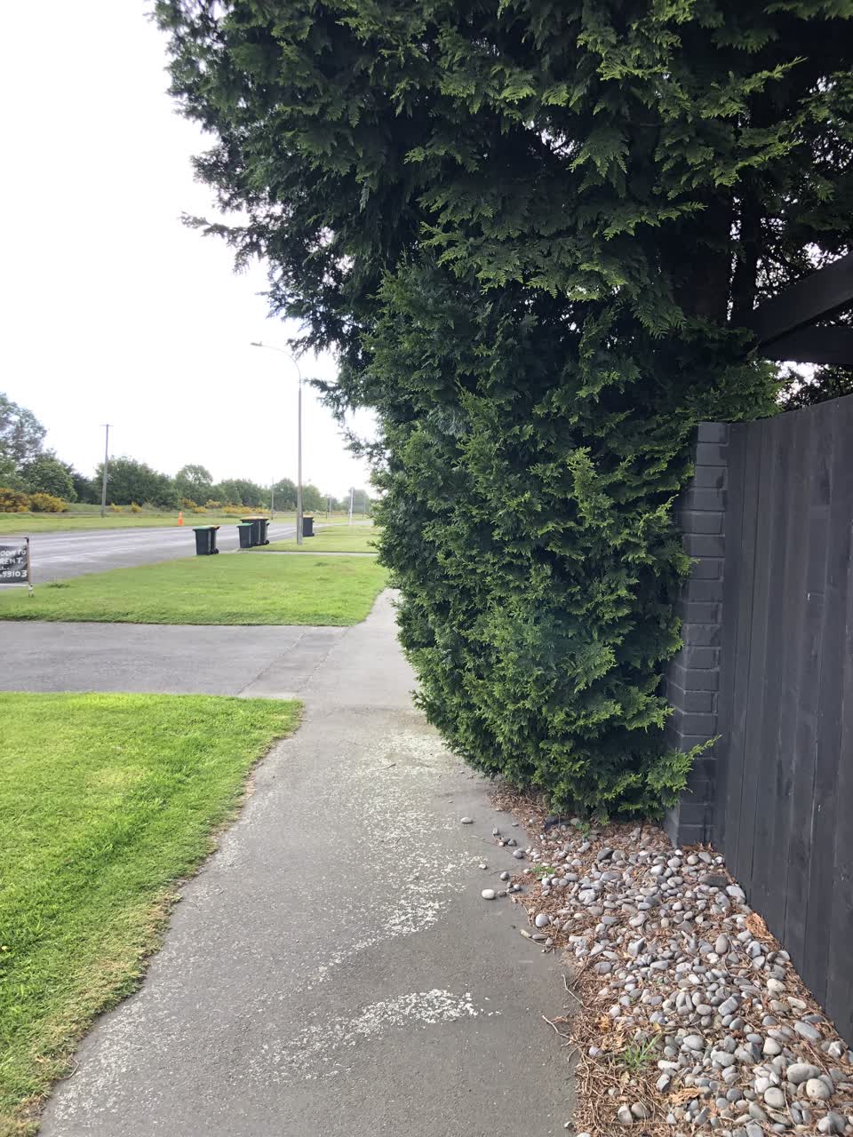 The photograph attached to this roading/streets report