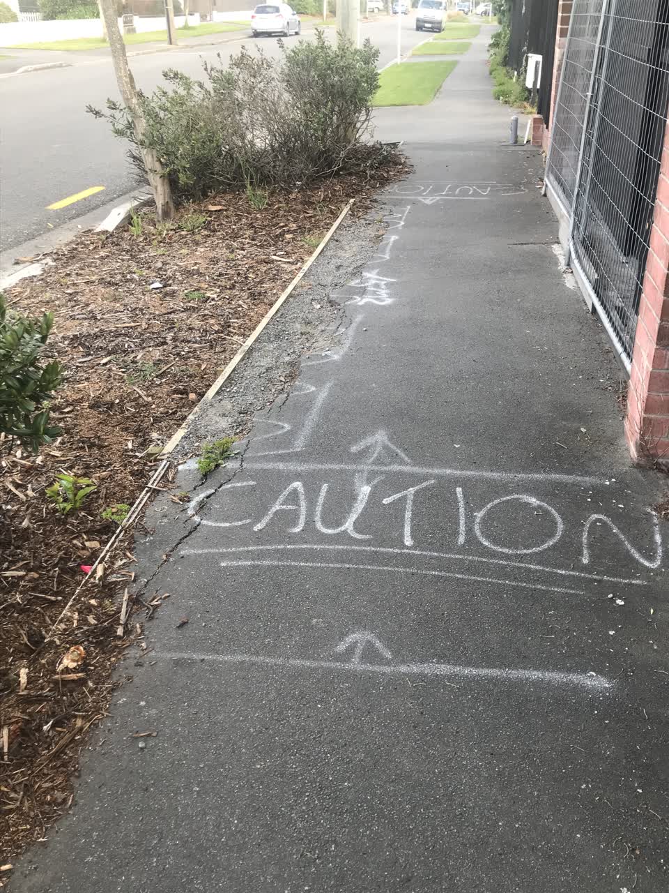 The photograph attached to this roading/streets report