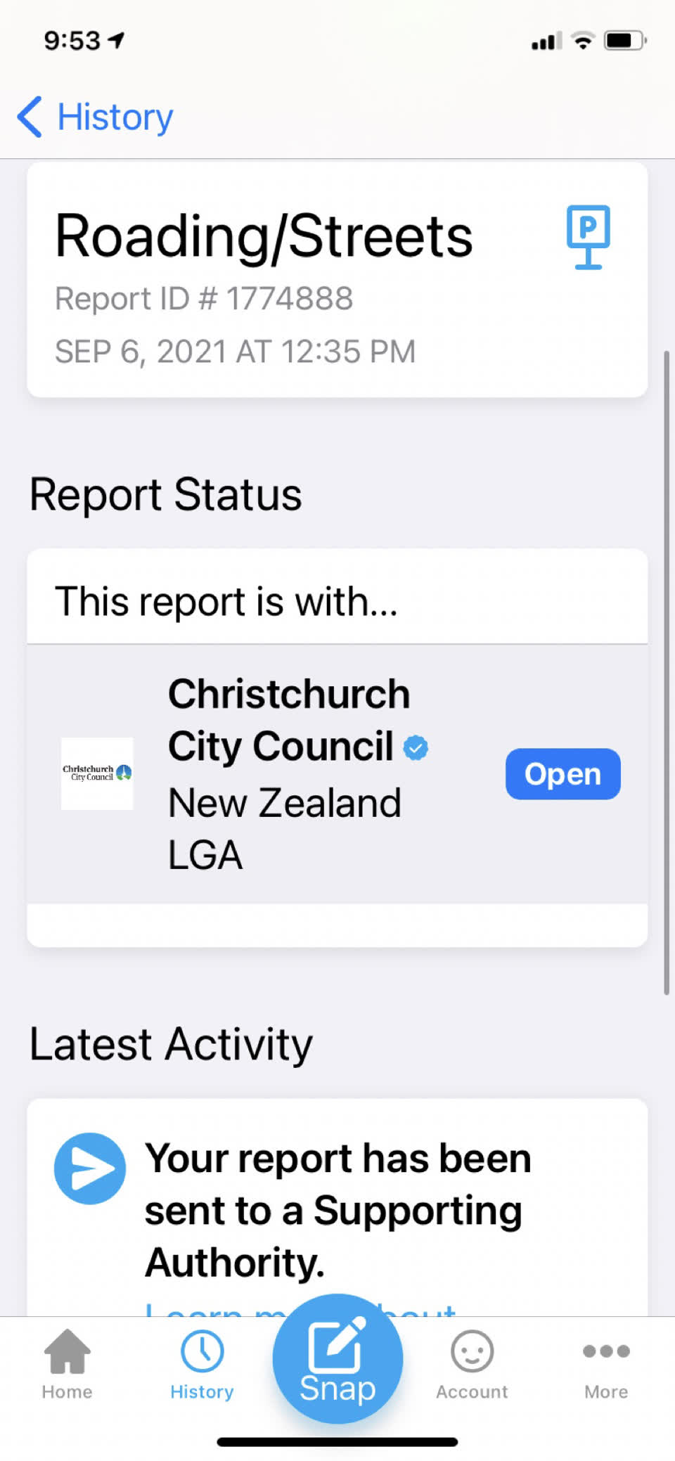 The photograph attached to this roading/streets report
