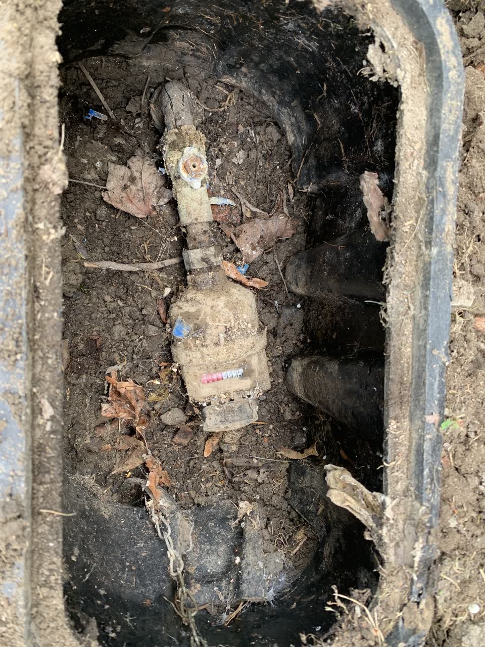 The photograph attached to this water supply report