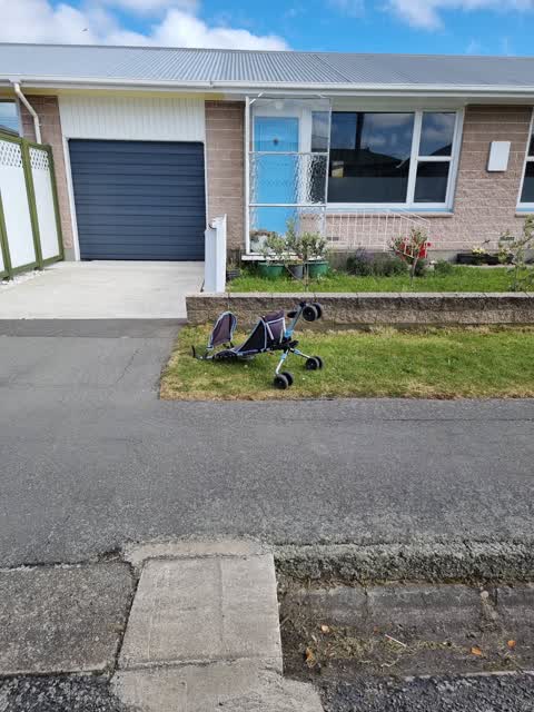 Rubbish/Recycling, a report photo