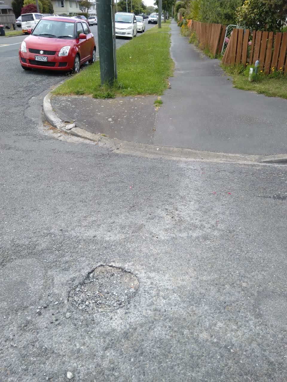 The photograph attached to this roading/streets report