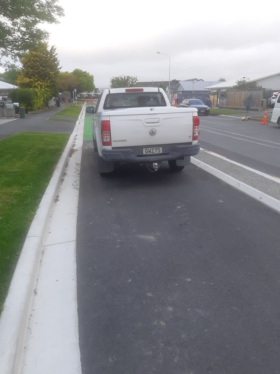 The photograph attached to this roading/streets report