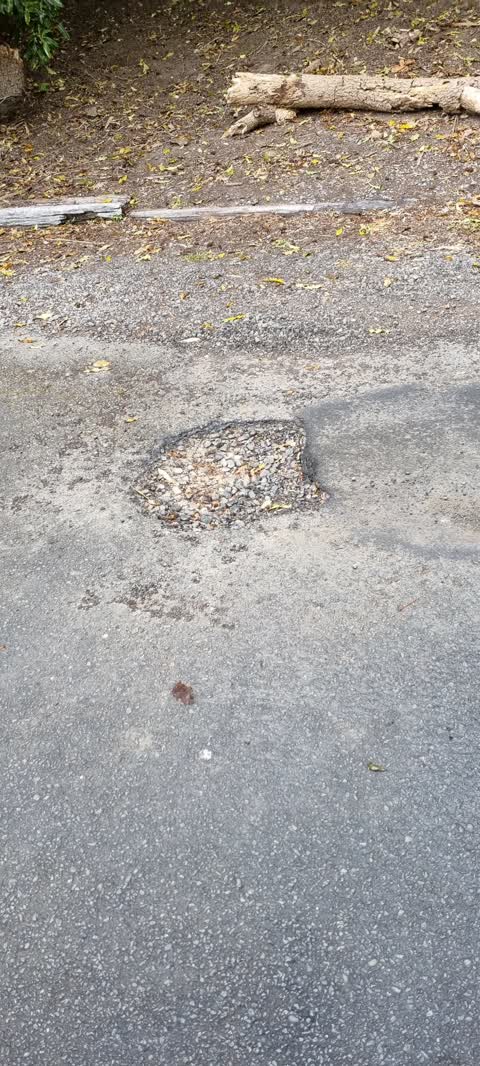 Roading/Streets, a report photo