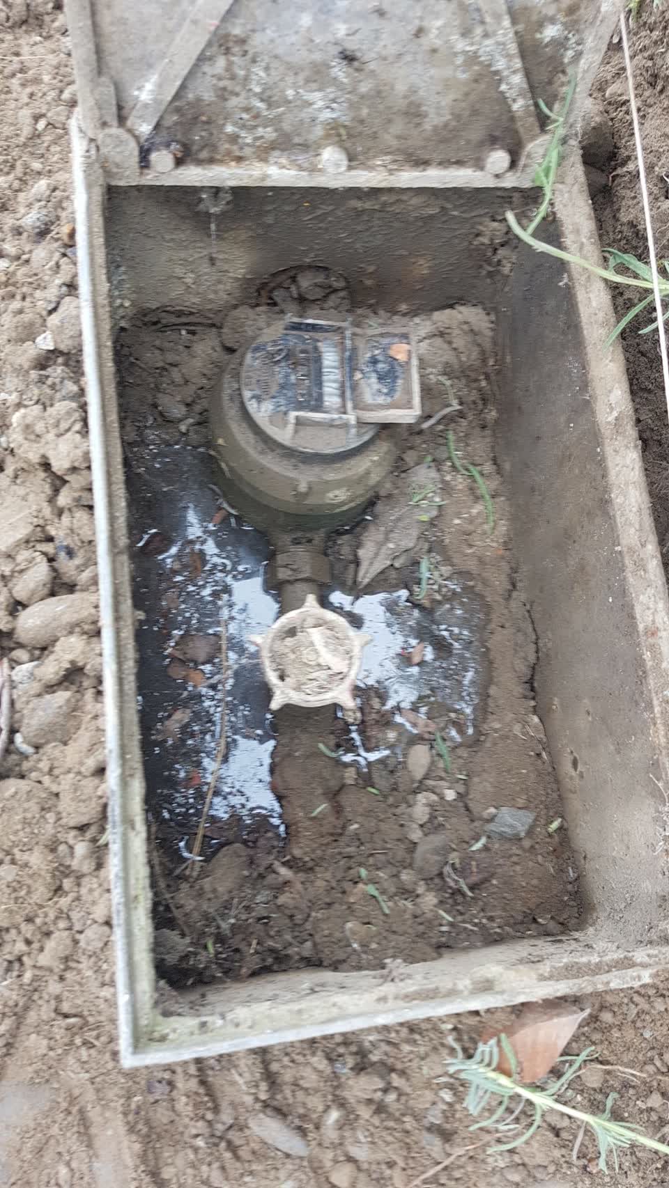 The photograph attached to this water leak report