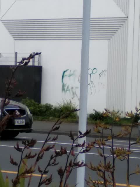Graffiti, a report photo