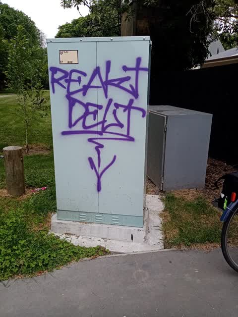 Graffiti, a report photo
