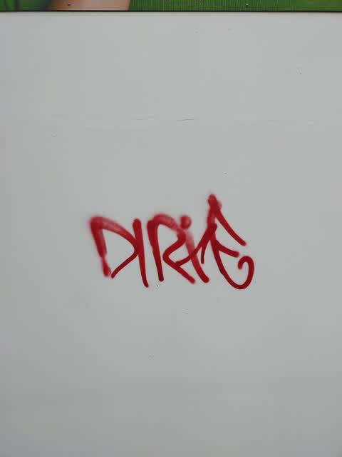 Graffiti, a report photo