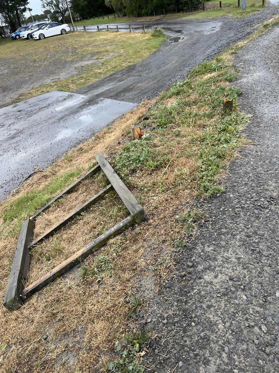 The photograph attached to this parks report