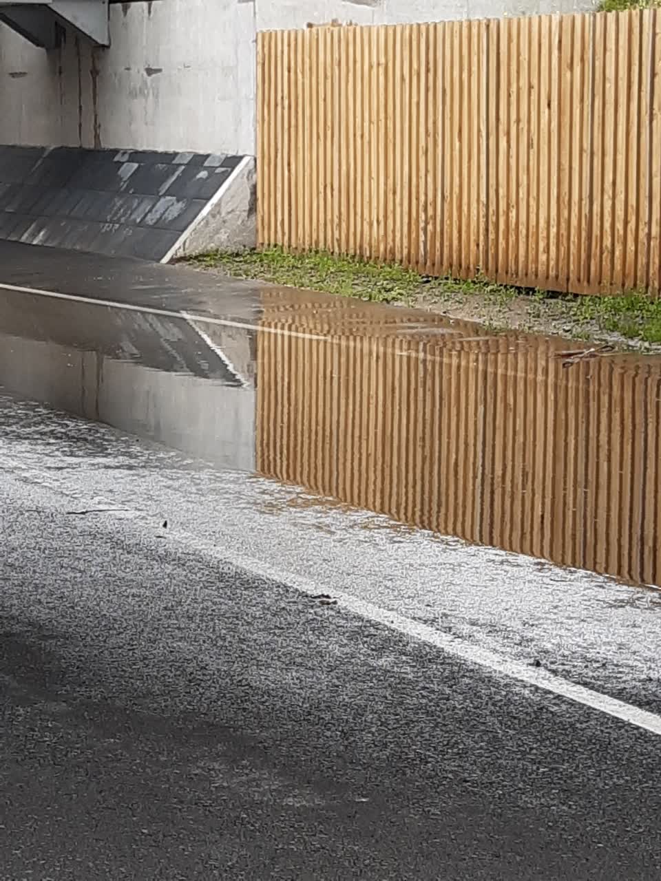 The photograph attached to this flooding report
