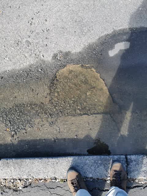 Roading/Streets, a report photo