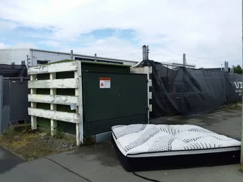Rubbish/Recycling, a report photo