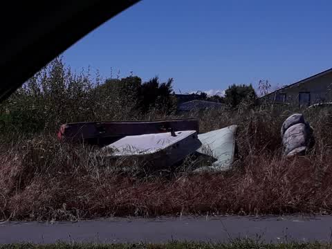 Rubbish/Recycling, a report photo