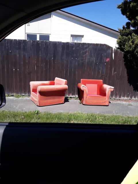 Rubbish/Recycling, a report photo