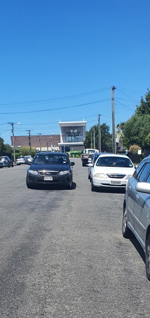 Roading/Streets, a report photo