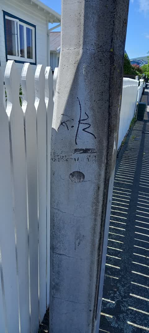Graffiti, a report photo