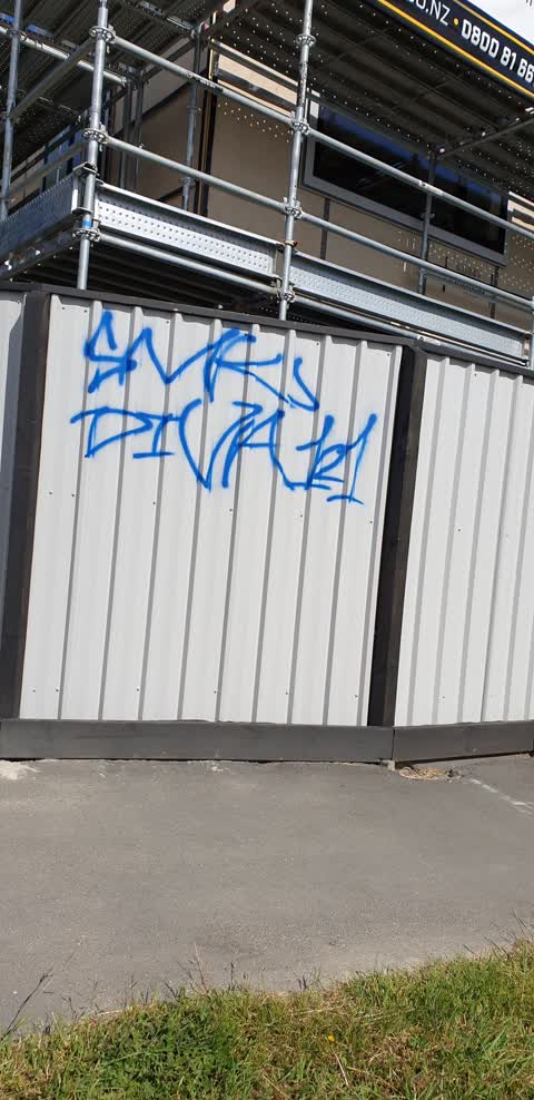 Graffiti, a report photo
