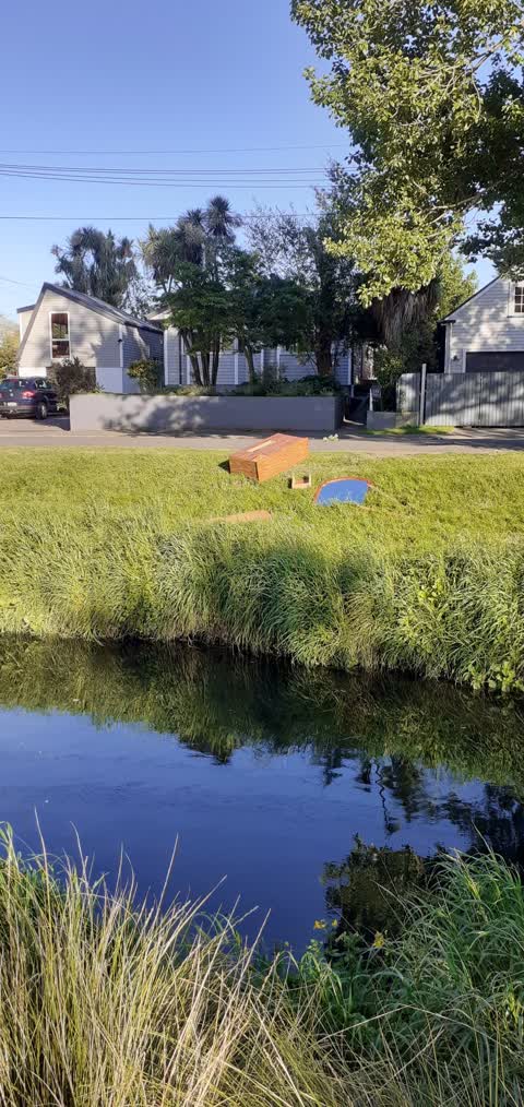 Rubbish/Recycling, a report photo