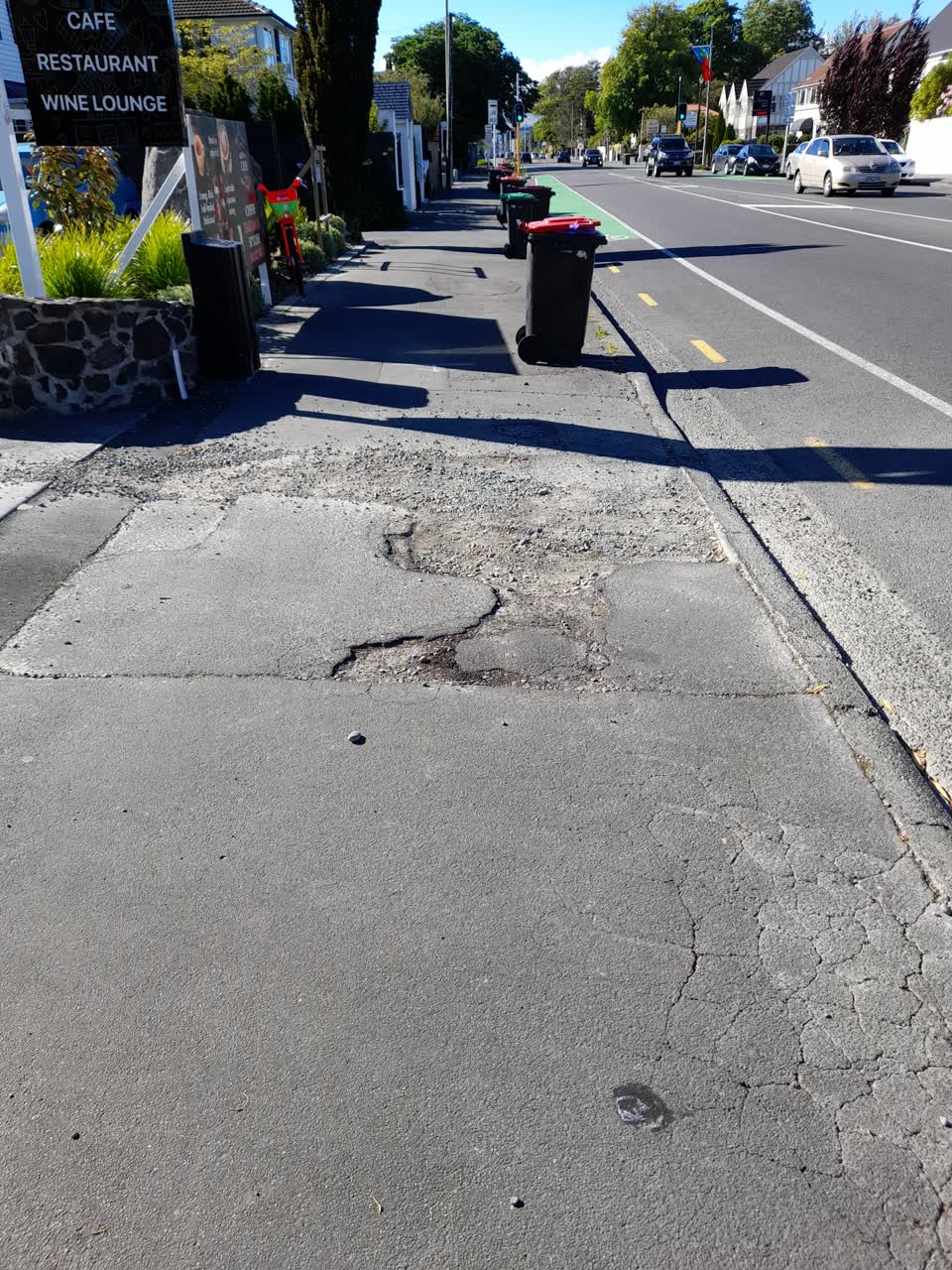 The photograph attached to this roading/streets report