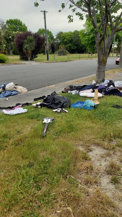 Rubbish/Recycling, a report photo