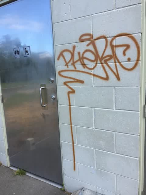 Graffiti — a report photo