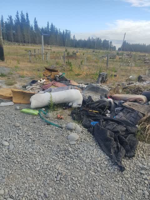 Rubbish/Recycling — a report photo