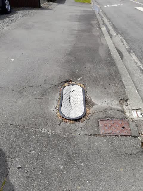 Roading/Streets, a report photo